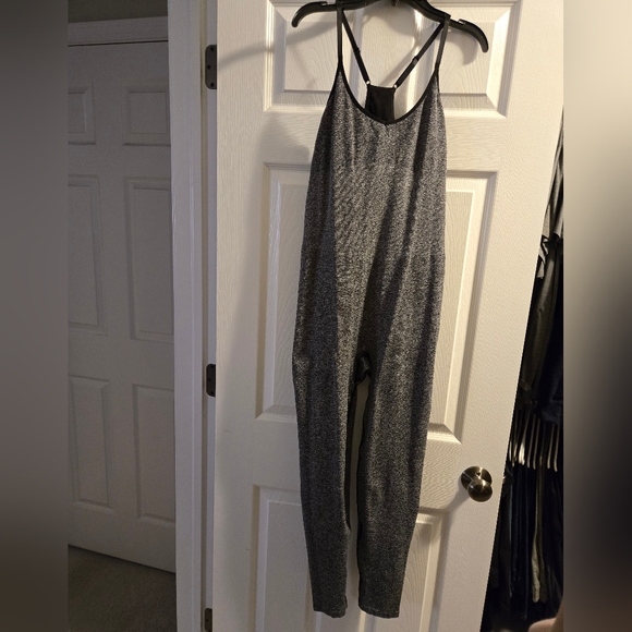 Seamless Bodysuit - Picture 2 of 8